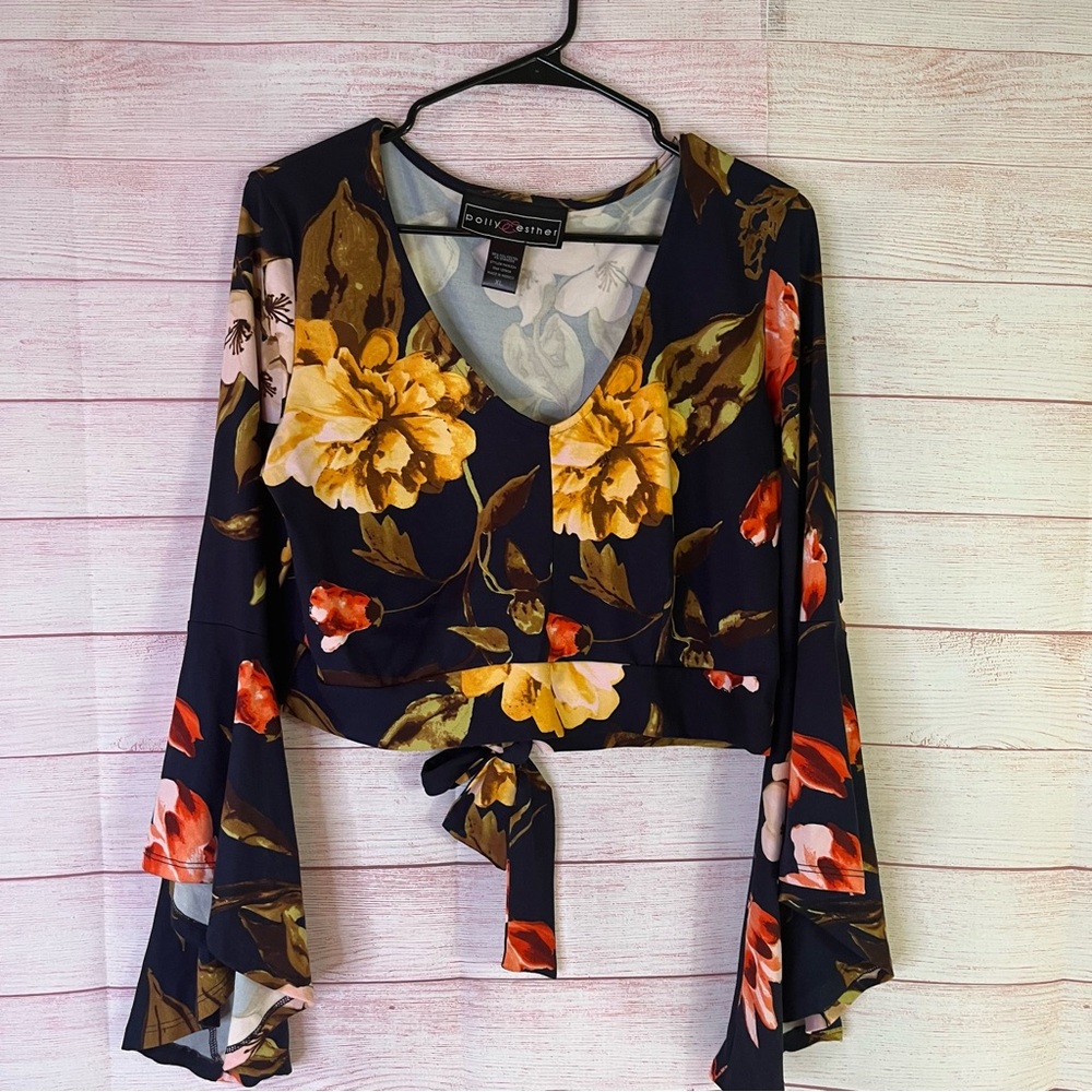 Polly & Esther Navy Blue Floral Bell Sleeves Back Tie Crop Top Size XL